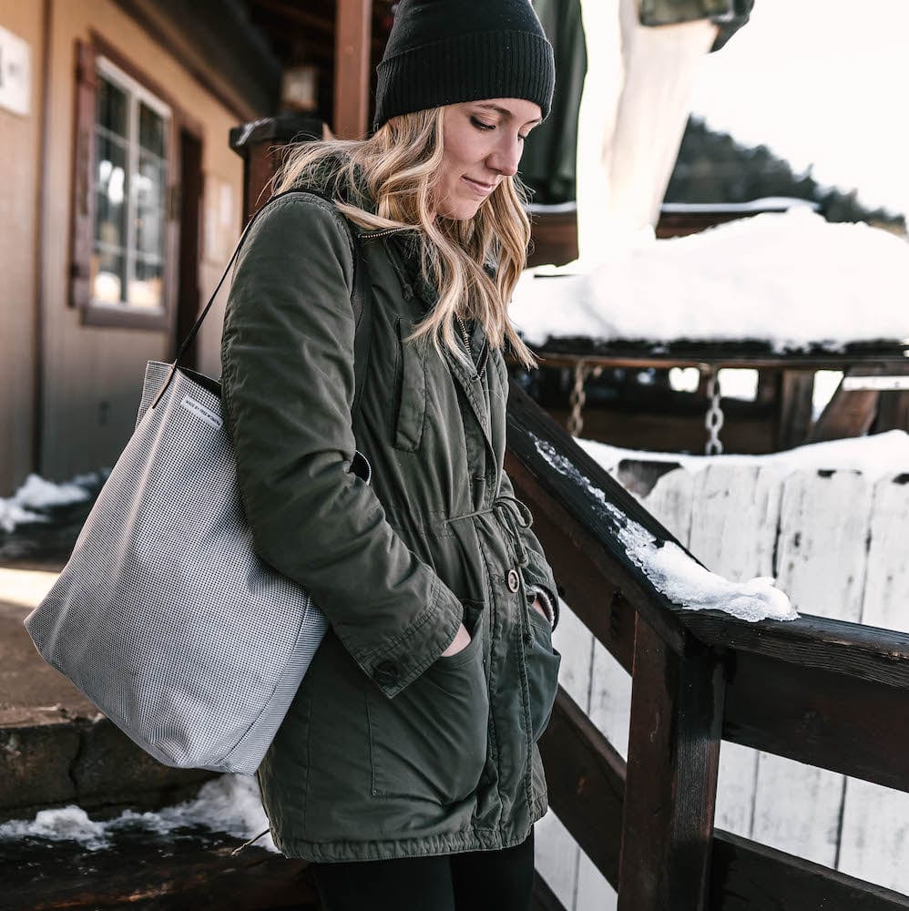 Classic Day Houndstooth Tote Tote